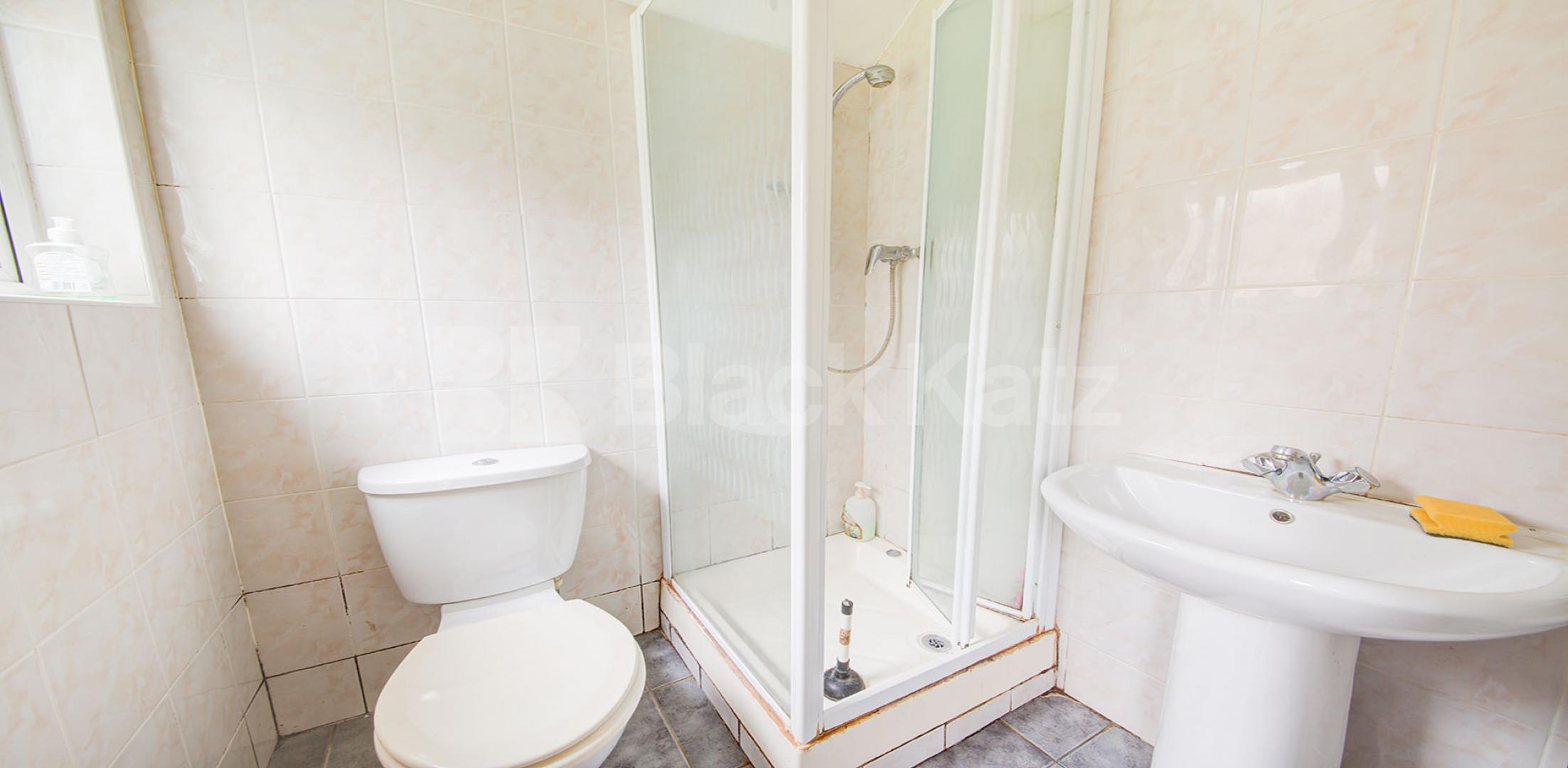 			Fantastic Studio Flat In Crouch End , Studio Apartment, 1 bath, 1 reception Studio			 Coleridge Road, Crouch End